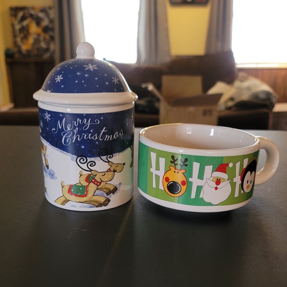 2 X-MAS MUGS